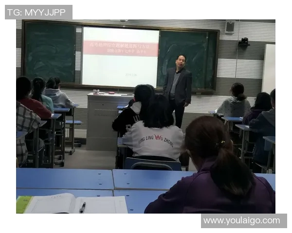 广州攀岩队的防反策略解析与攀岩热点动态探讨 广州攀岩队的防反策略解析与攀岩热点动态探讨