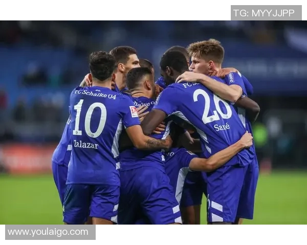 德乙联赛:慕尼黑1860与沙尔克04激战打平,积分榜争夺战火激烈 德乙联赛:慕尼黑1860与沙尔克04激战打平,积分榜争夺战火激烈