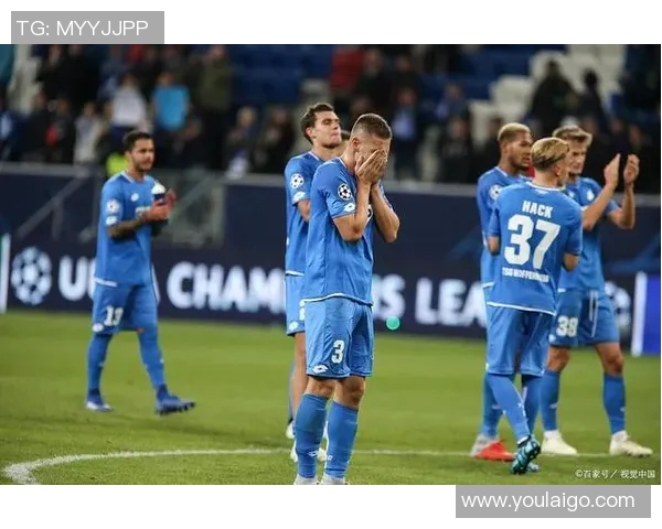 沙尔克04主场保持不败，与法兰克福战平收获1分